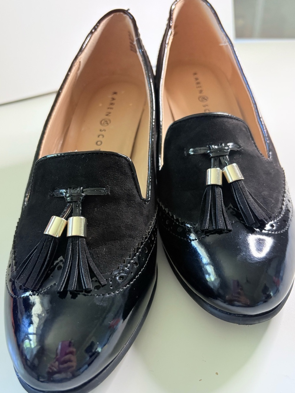 Karen Scott Black Patent Tassel Loafer Heels Sz 8 Brogue Detail